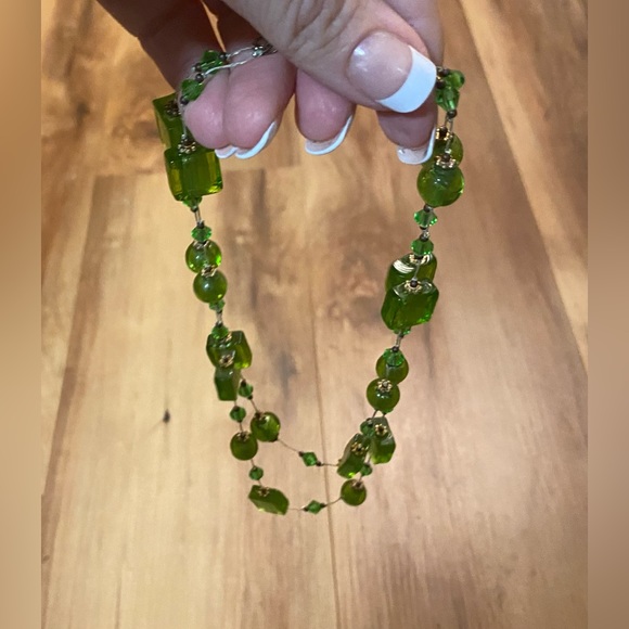 Sparkling Green Unique Double Layer Necklace - Picture 2 of 3